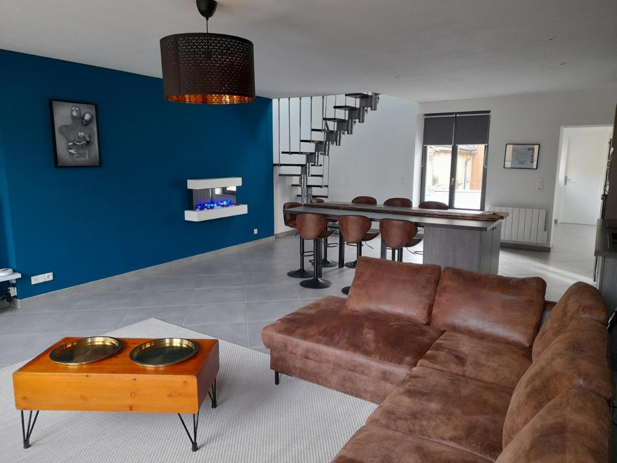 Appartement Moderne Et Spacieux Sedan Exterior photo